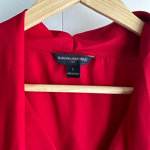 Banana Republic Red Blouse with Pussy Bow - Picture 4 of 6